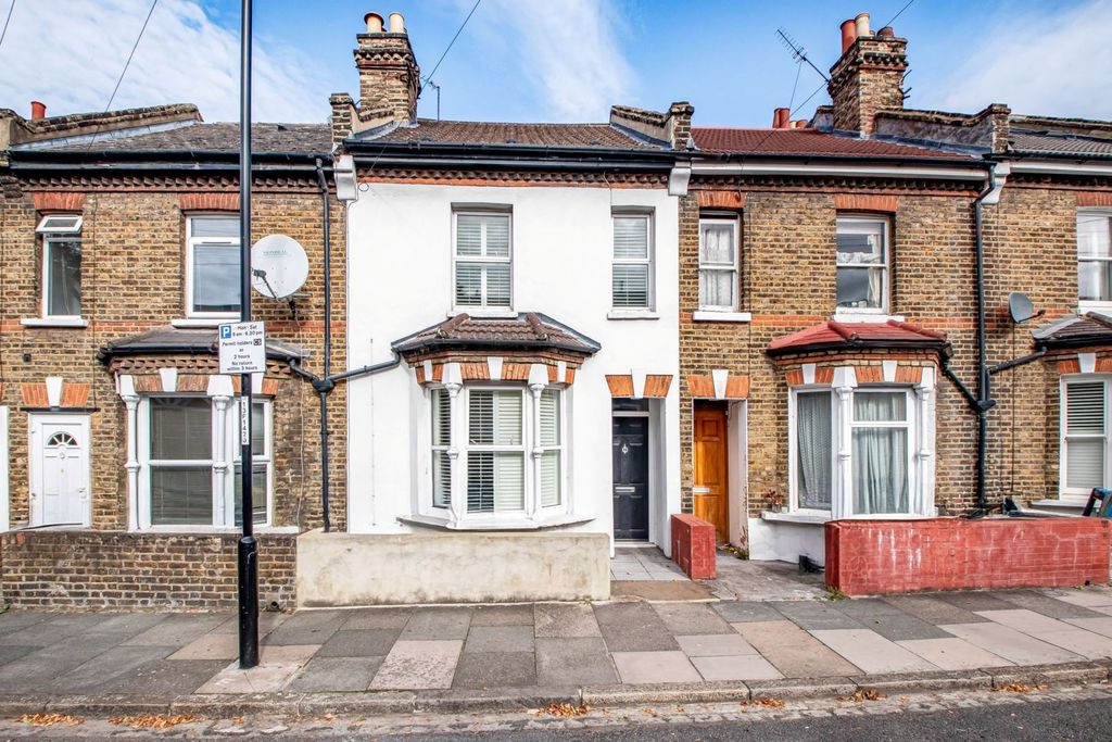 Property photo 1 of 15