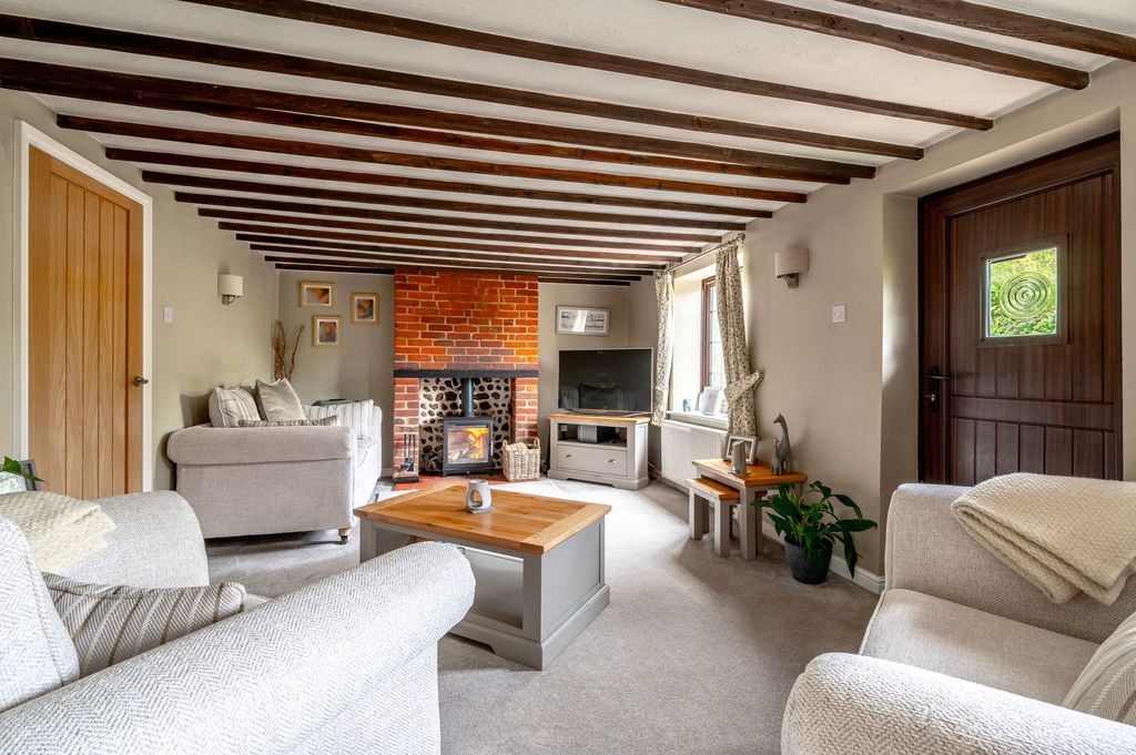 Property photo 2 of 18