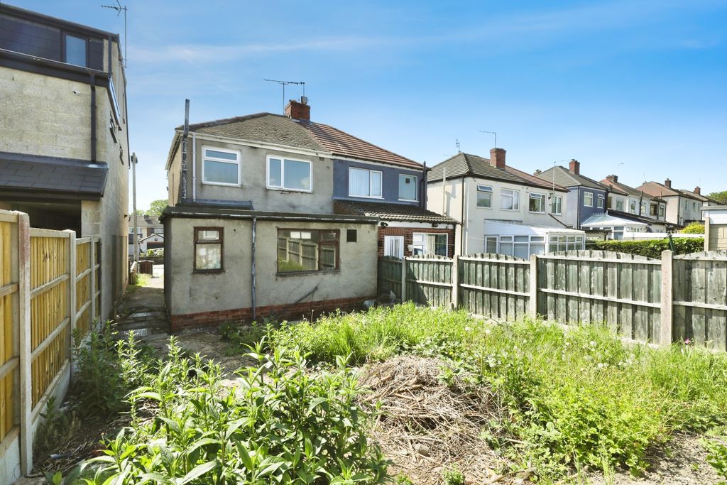 Property photo 3 of 15