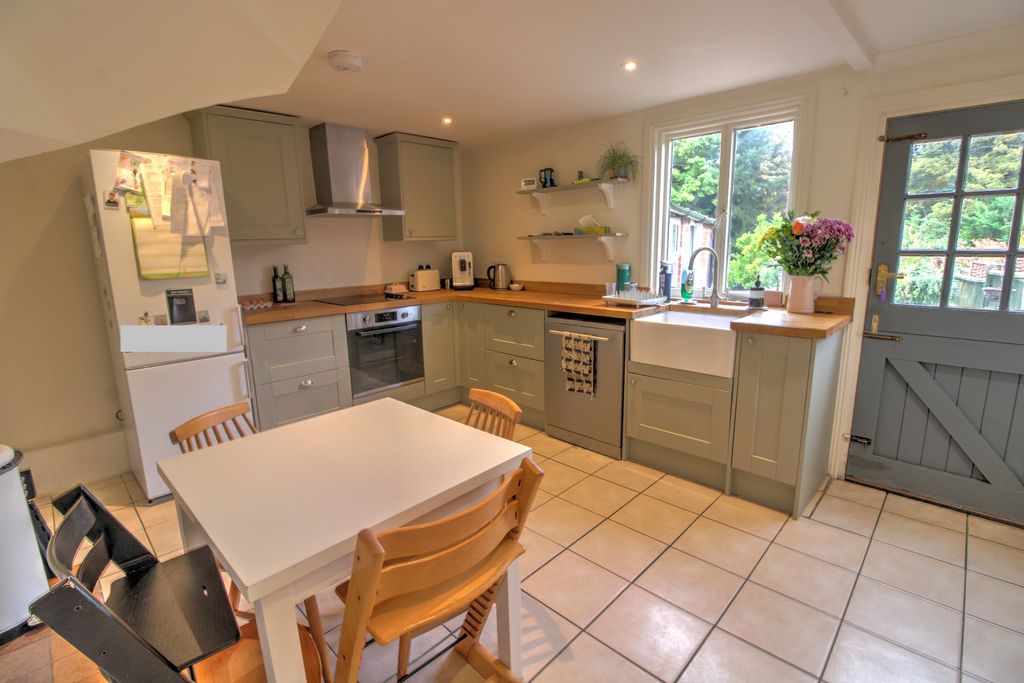 Property photo 3 of 15 Photo #3