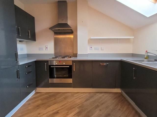 Property photo 3 of 6 Kitchen (5).Jpg