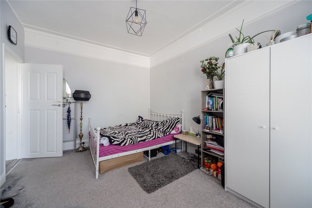 Property photo 3 of 9 Picture No. 08