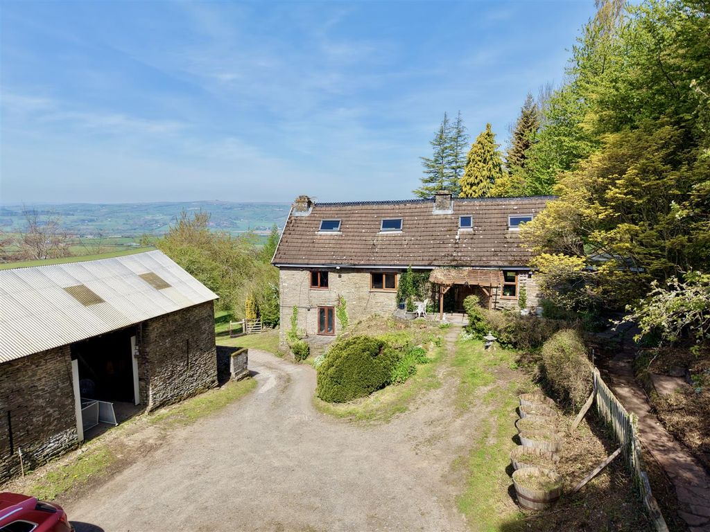 Property photo 2 of 24 Dji_Fly_20260423_121700_0450_1776959593465_Photo.J