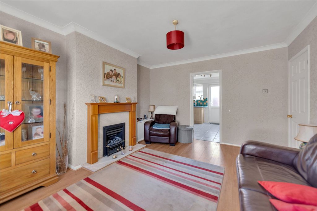 Property photo 3 of 12 Picture No. 04