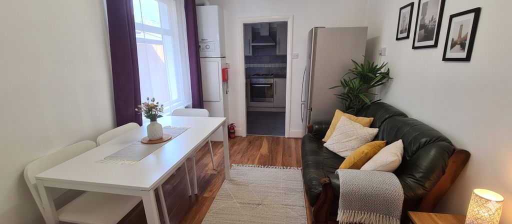 Property photo 3 of 13 Picture No. 13