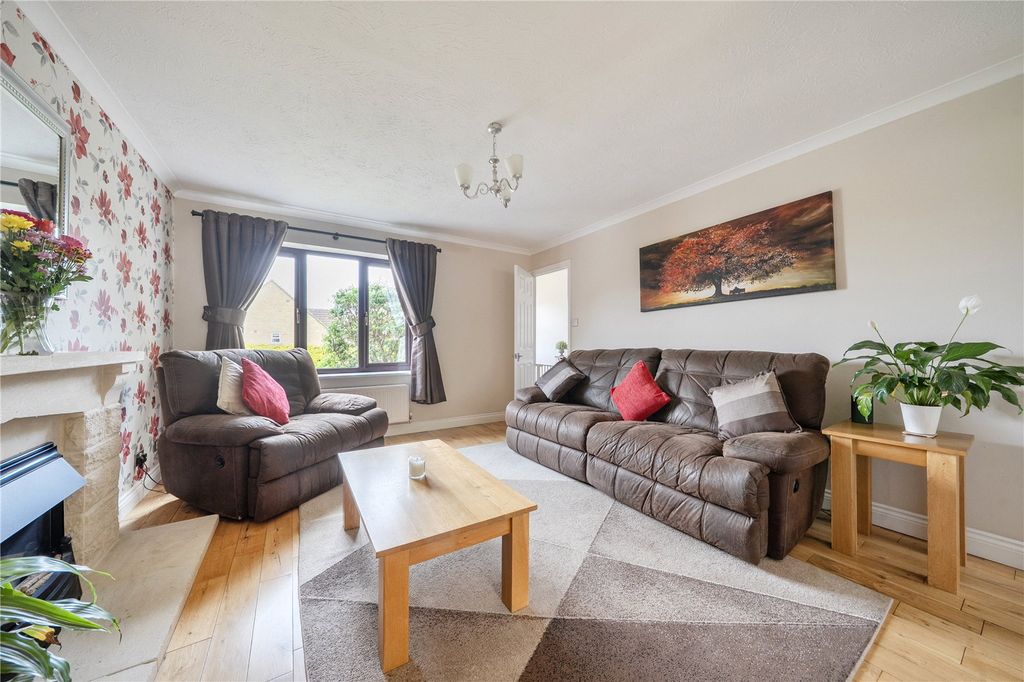 Property photo 2 of 13 Picture No. 03