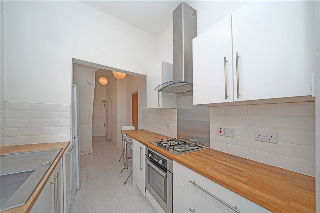 Property photo 3 of 4