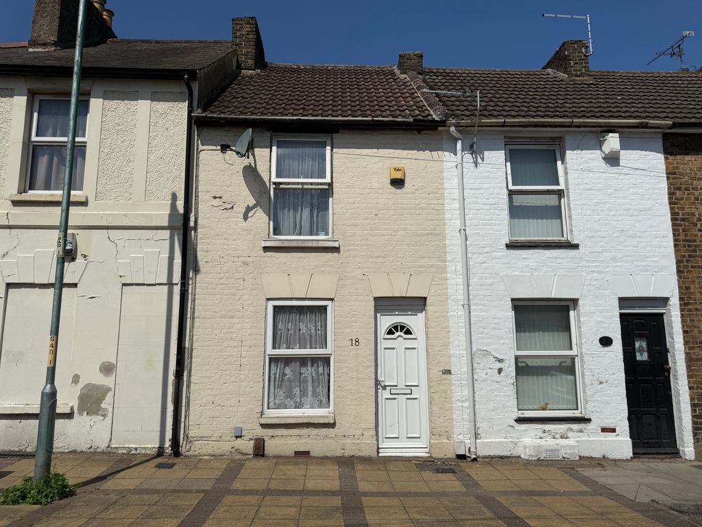 Property photo 1 of 7