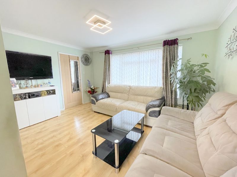 Property photo 3 of 16 The Commons