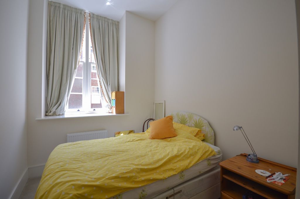 Property photo 3 of 4 Bedroom 2 (Smaller Bedrom)