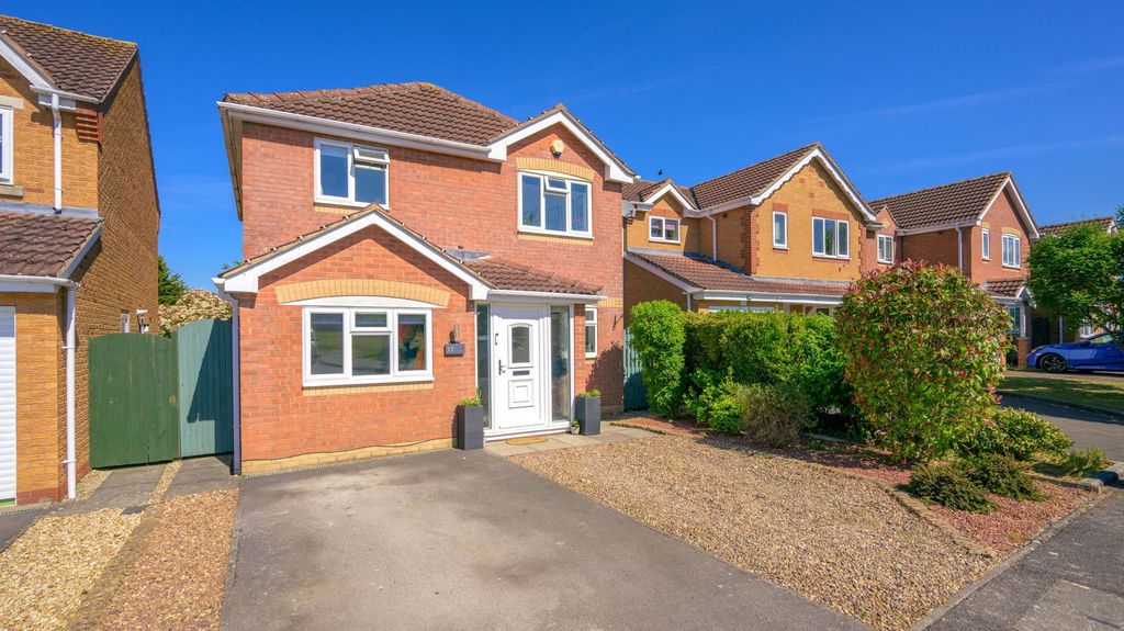 Property photo 1 of 30