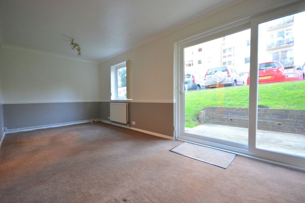 Property photo 2 of 9 Gallery
