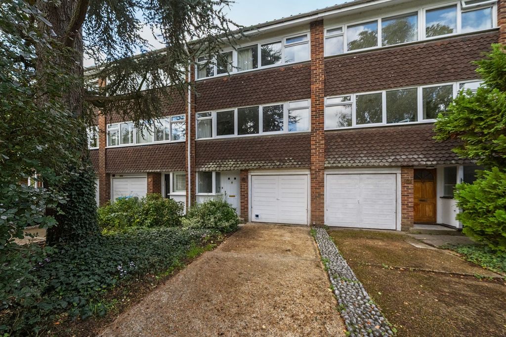 Property photo 1 of 20