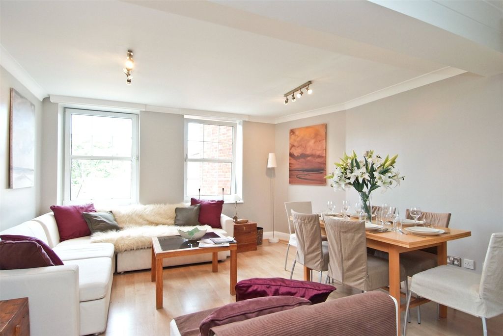 Property photo 1 of 8 Picture No. 06