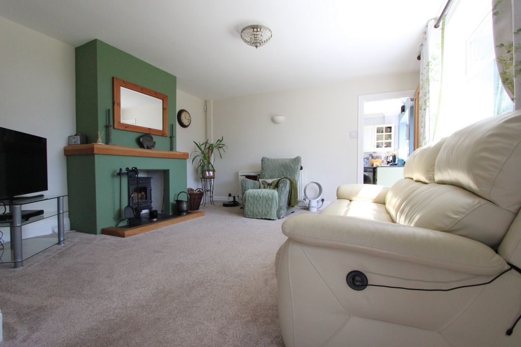 Property photo 2 of 16 Photo 6