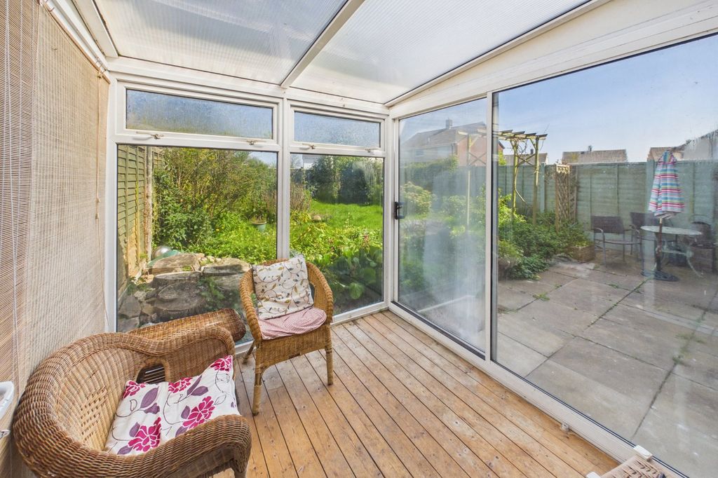 Additional image 6 of 4 bed semi-detached house to rentThe Downs, Portishead, Bristol BS20