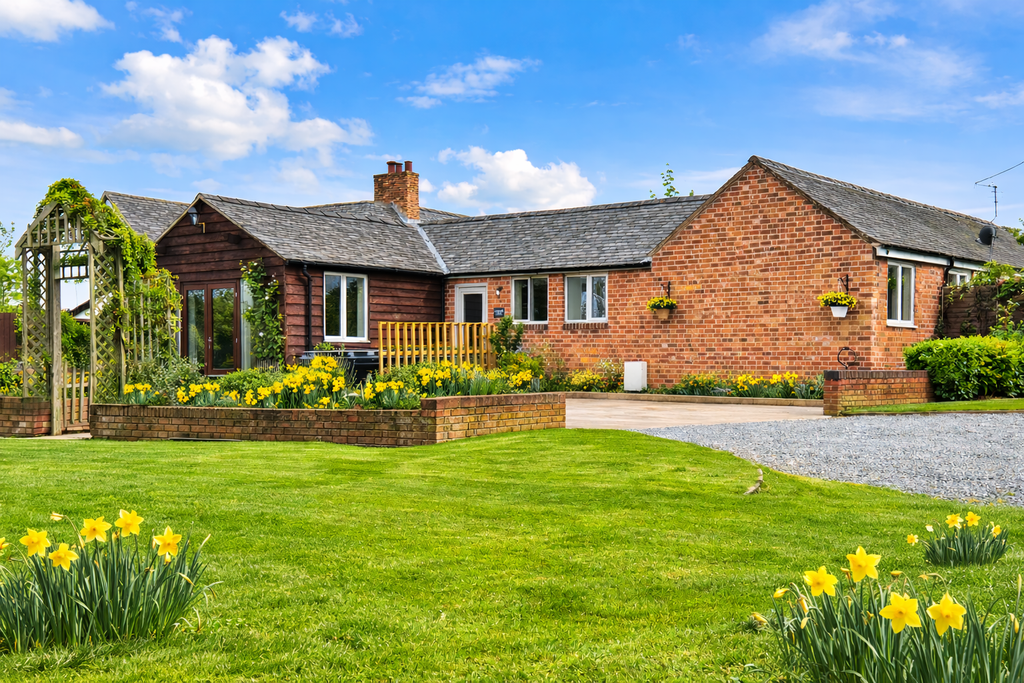 Property photo 1 of 25