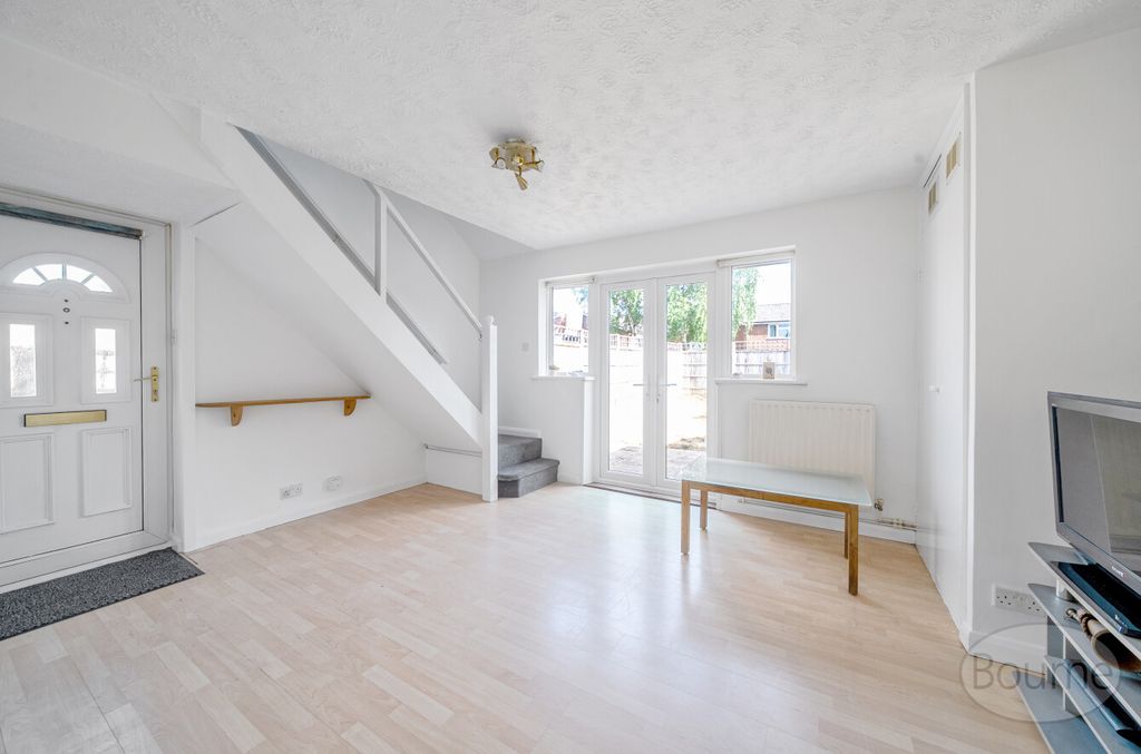 Property photo 3 of 21 0089Ea6E-E67E-49F...