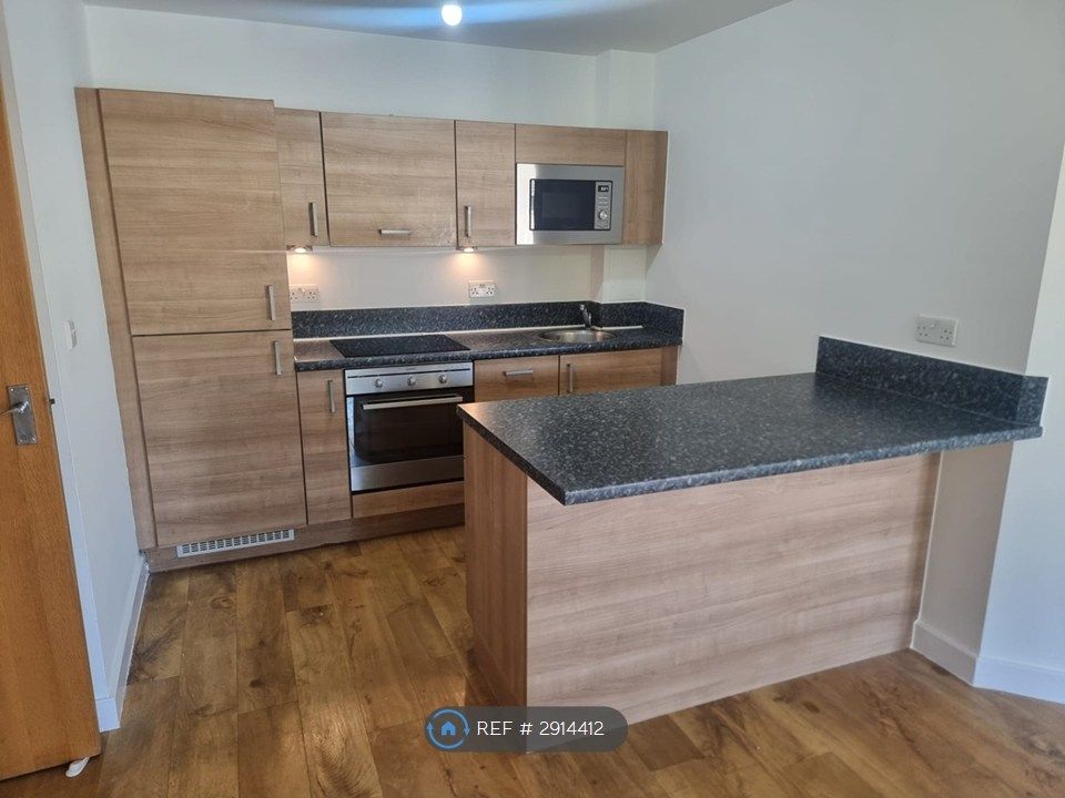 Property photo 2 of 9 Kitchen Area
