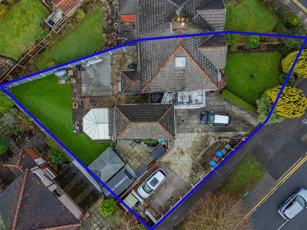 Property photo 2 of 22