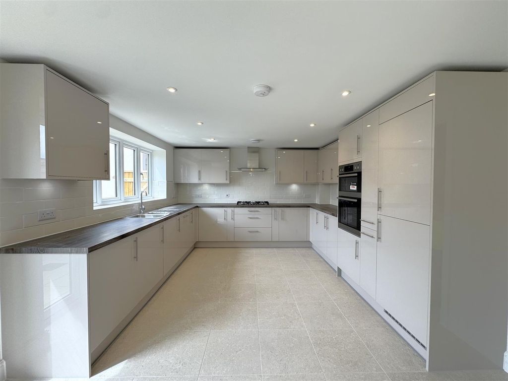 Property photo 2 of 12 Img_6812.Jpeg