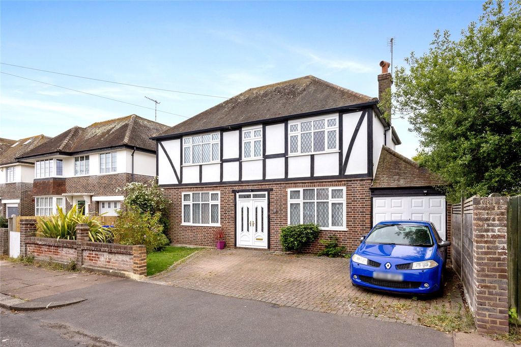 Property photo 1 of 24 Picture No. 17