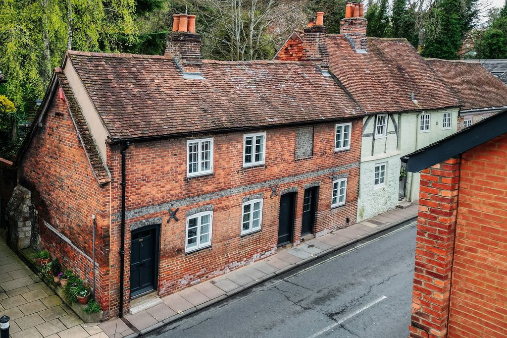 Property photo 1 of 16