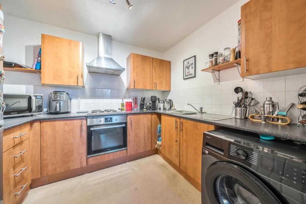 Property photo 2 of 15 Kitchen