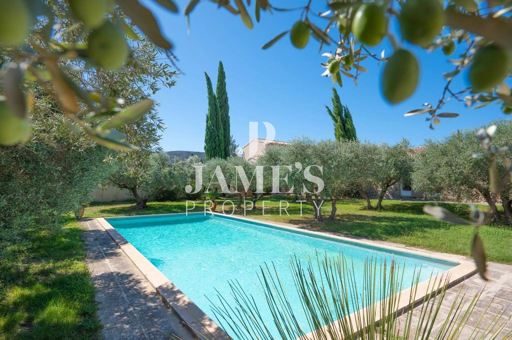 Property photo 1 of 16 Eygalières, Within Walking Distance Of The Village - Family House With View, Independent Summer House And Swimming Pool
