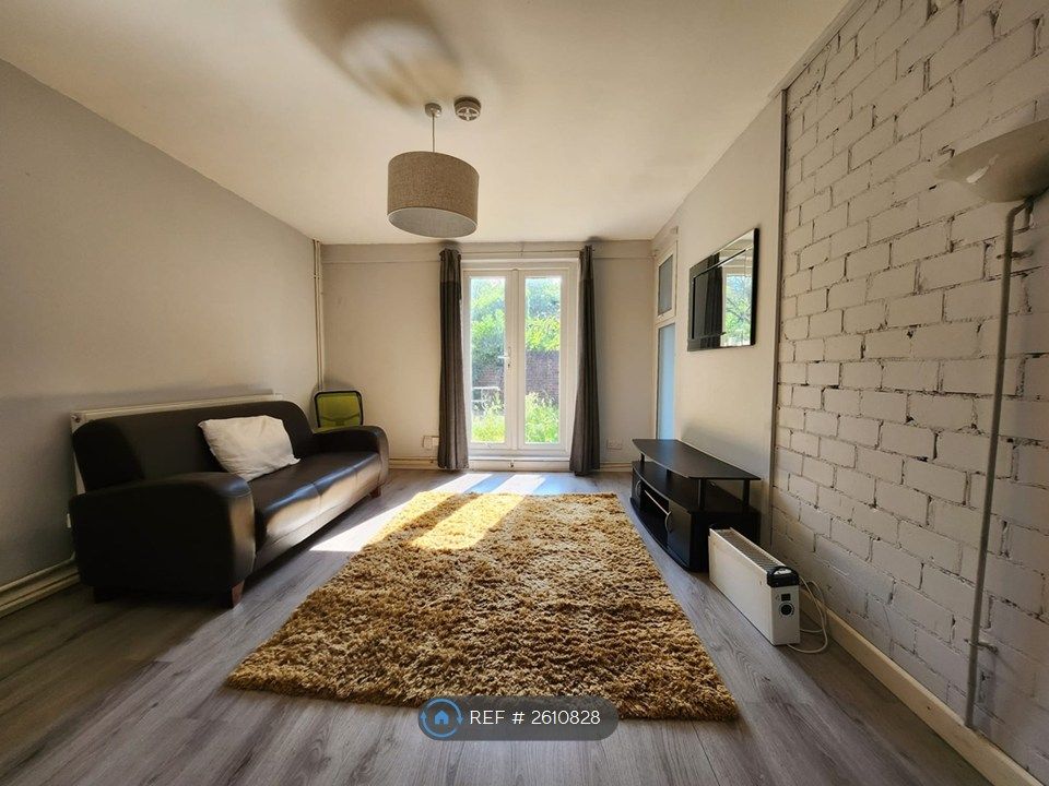 Property photo 2 of 28