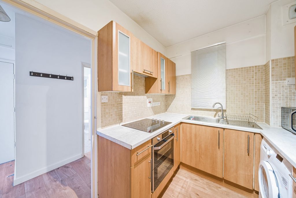 Property photo 2 of 8 1261399 (4)