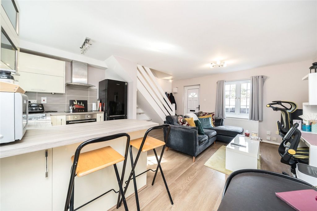 Property photo 3 of 5 Open Plan Living