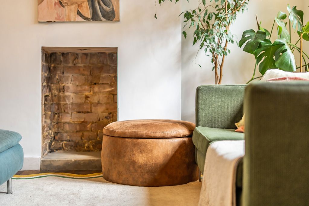 Property photo 2 of 28 Reception