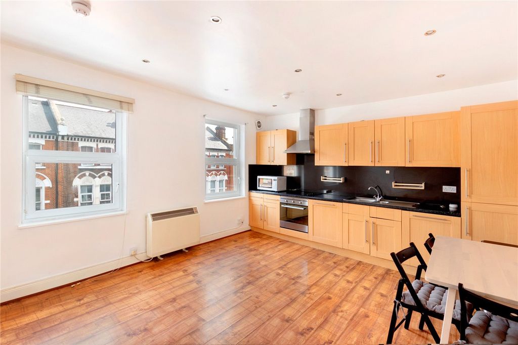 Property photo 1 of 8 Picture No. 01