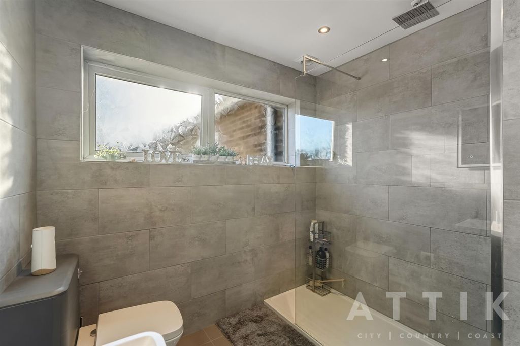 Additional image 7 of 4 bed semi-detached bungalow for saleChichester Road, Halesworth IP19