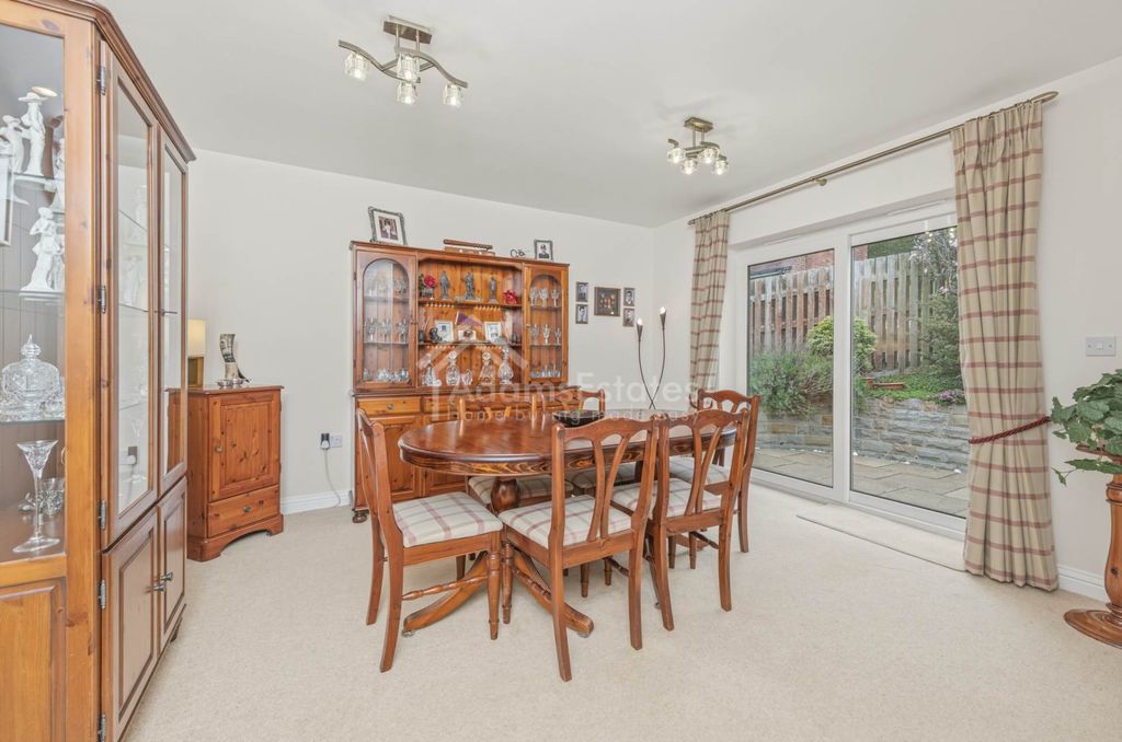 Additional image 11 of 4 bed detached house for saleBriestfield Road, Dewsbury WF12