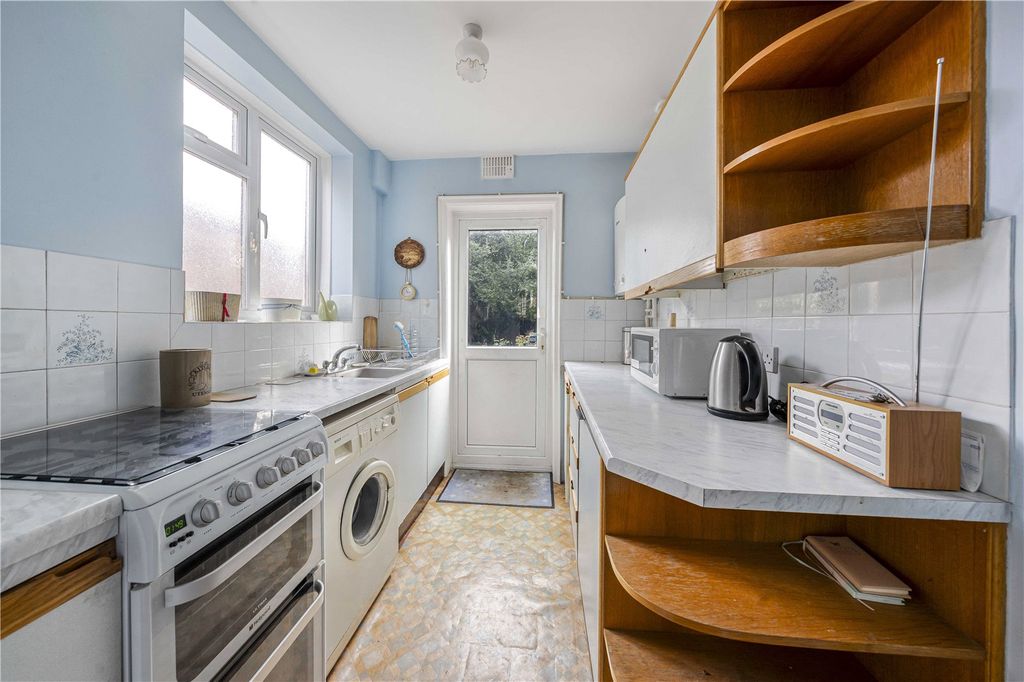 Property photo 3 of 12 Picture No. 06