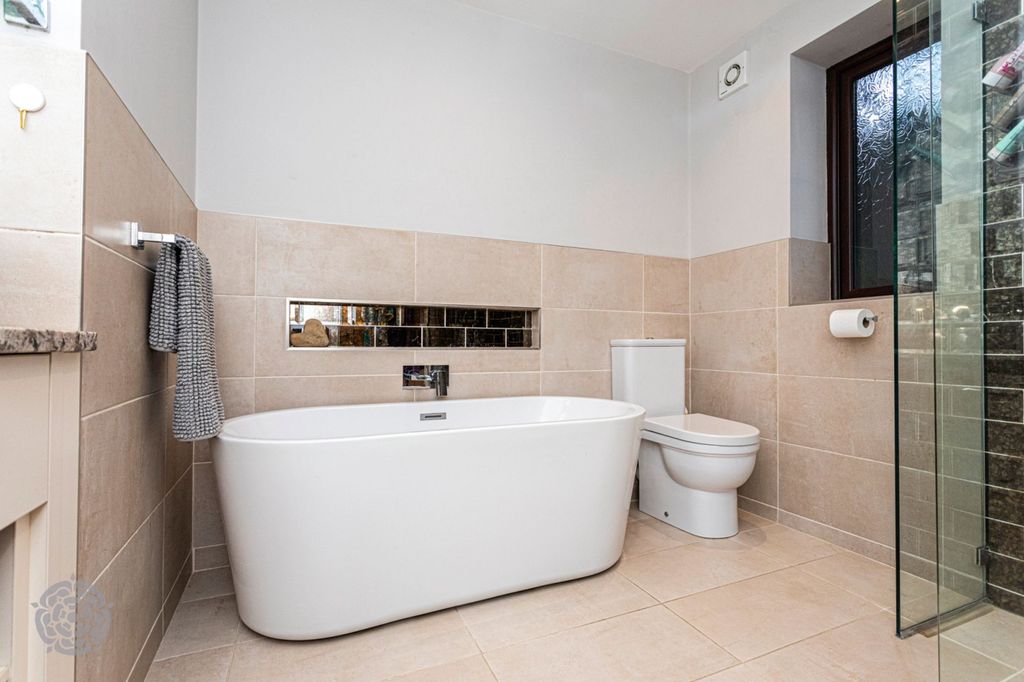 Additional image 28 of 4 bed detached house for salePrincess Road, Lostock BL6