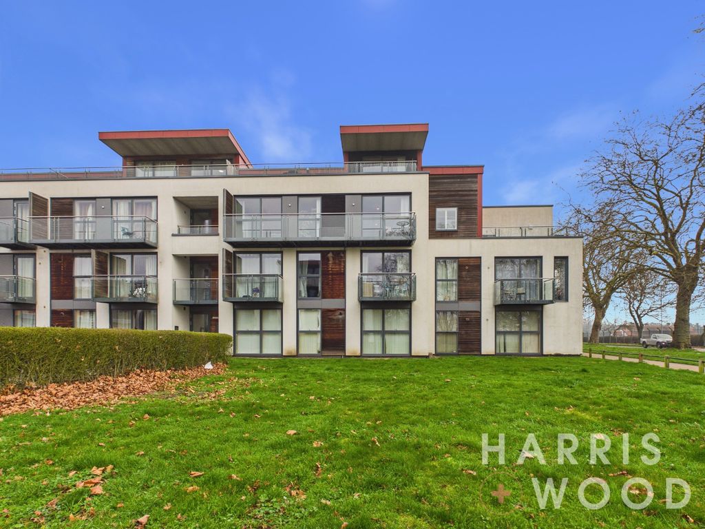 Property photo 1 of 24 4975951