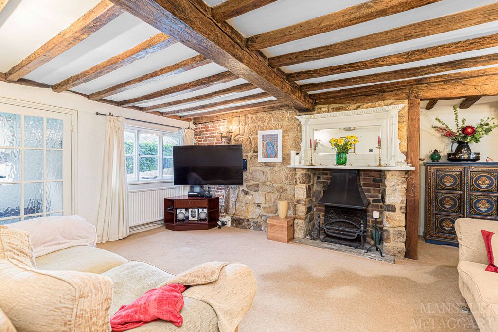Property photo 2 of 24
