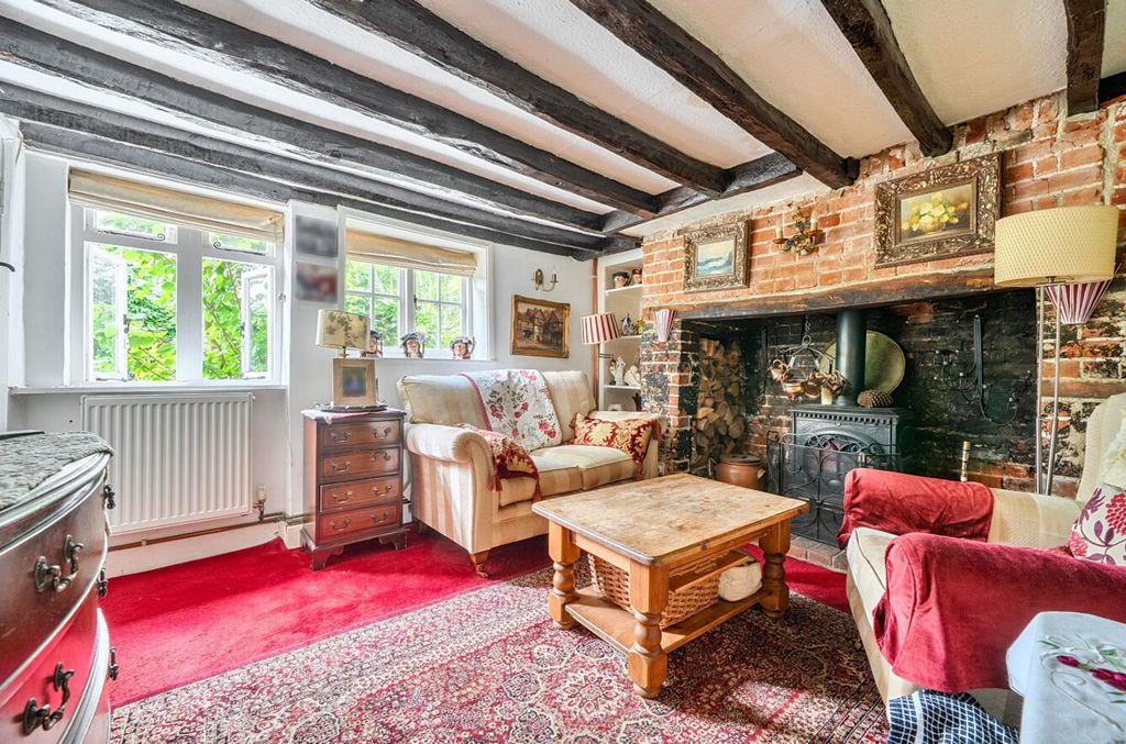 Property photo 2 of 18