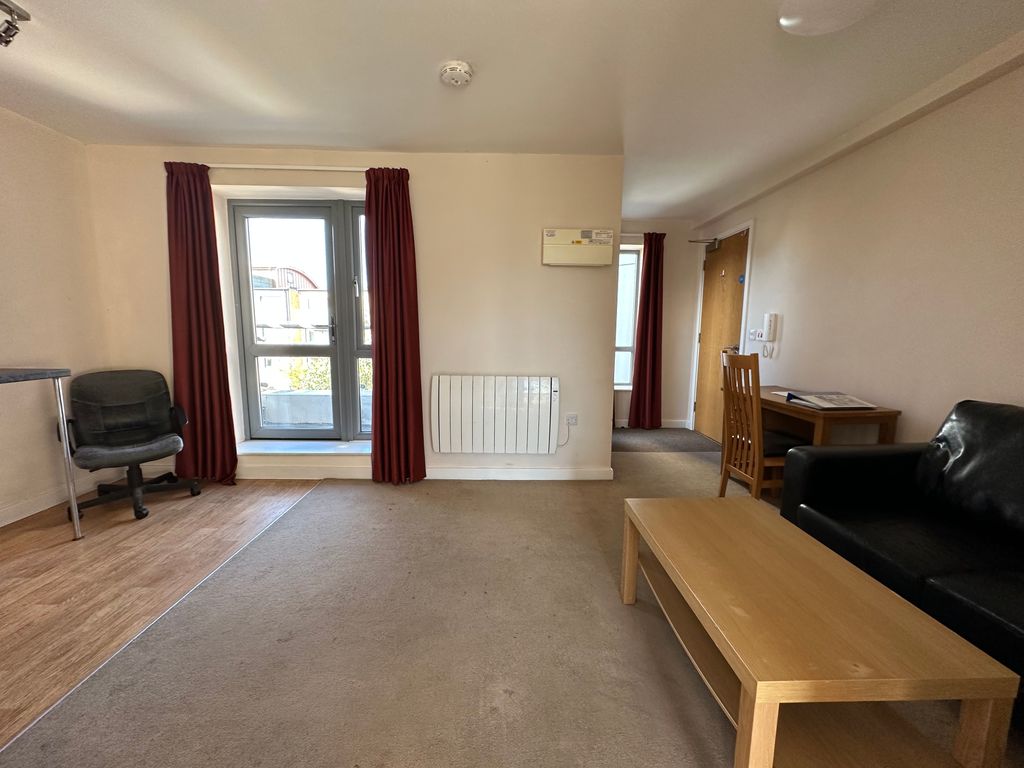 Property photo 3 of 18 Open Plan Living