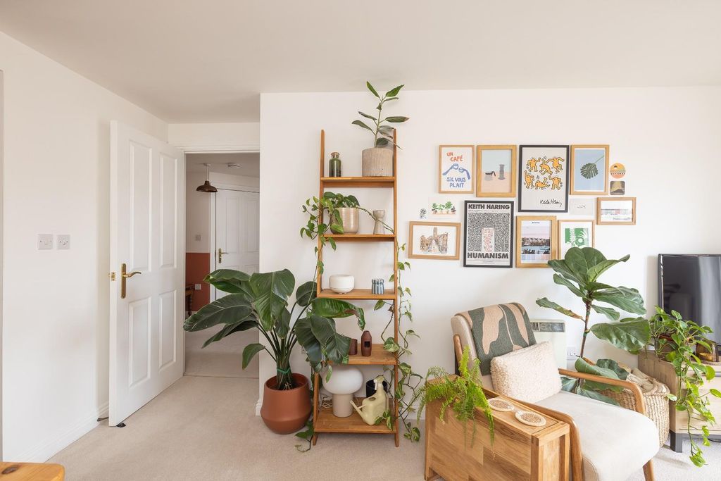 Property photo 1 of 18 Char7123.Jpg