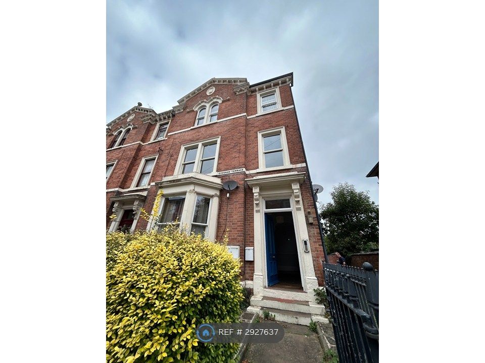 Property photo 1 of 2