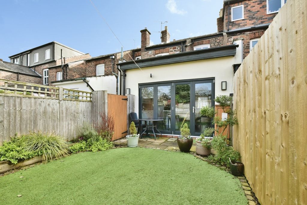 Property photo 2 of 20 Pbox-Img.Jpg