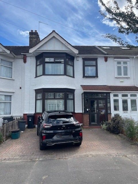 Property photo 1 of 22