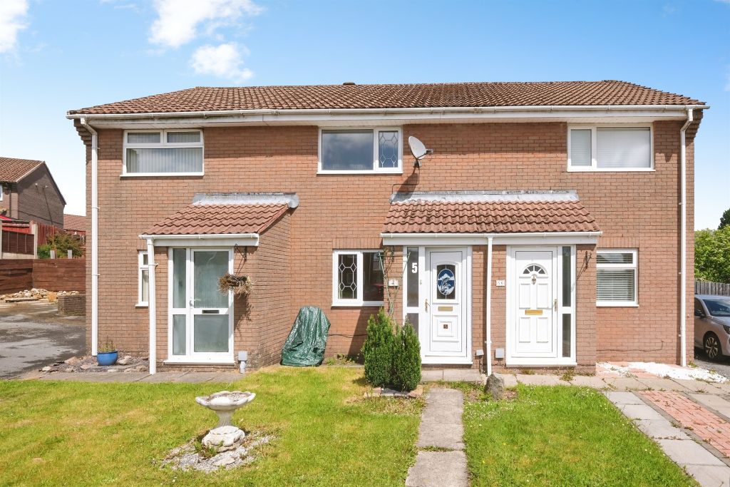 Property photo 1 of 12