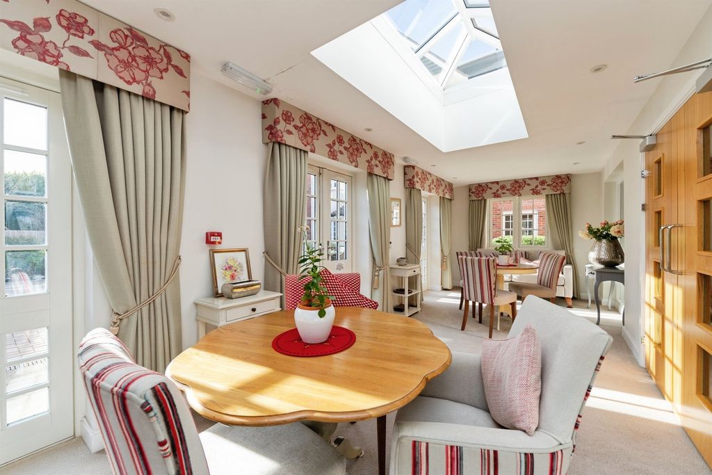 Additional image 13 of 1 bed flat for saleLe Jardin, Letchworth Garden City SG6