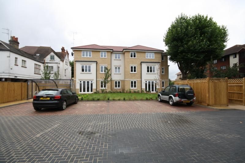 Property photo 1 of 9 Exterior