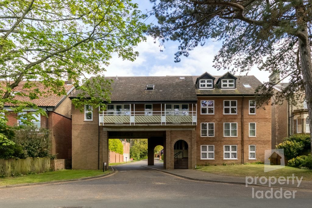 Property photo 1 of 14 Pl-18